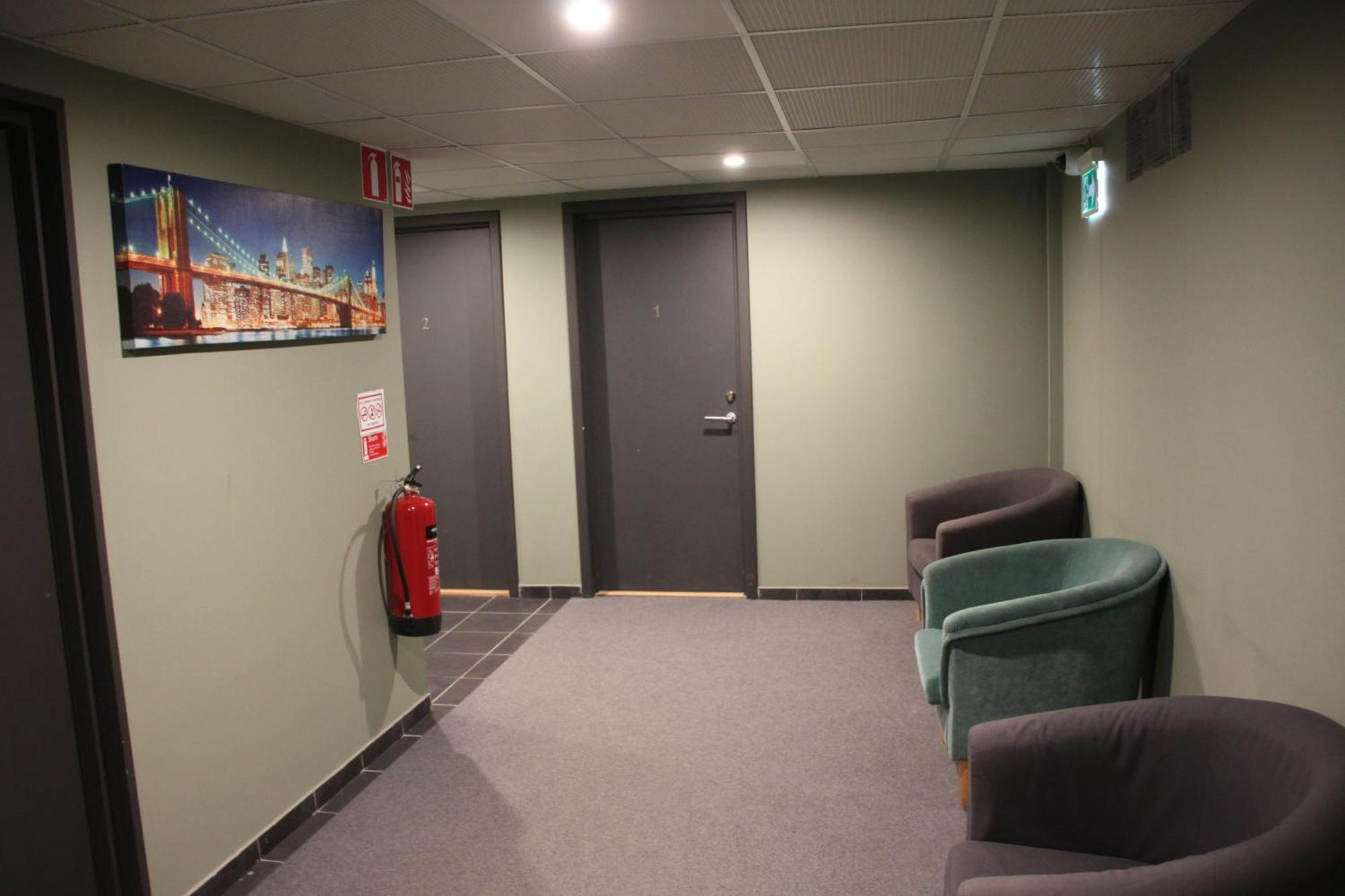 Rönninge Hotell Salem מראה חיצוני תמונה