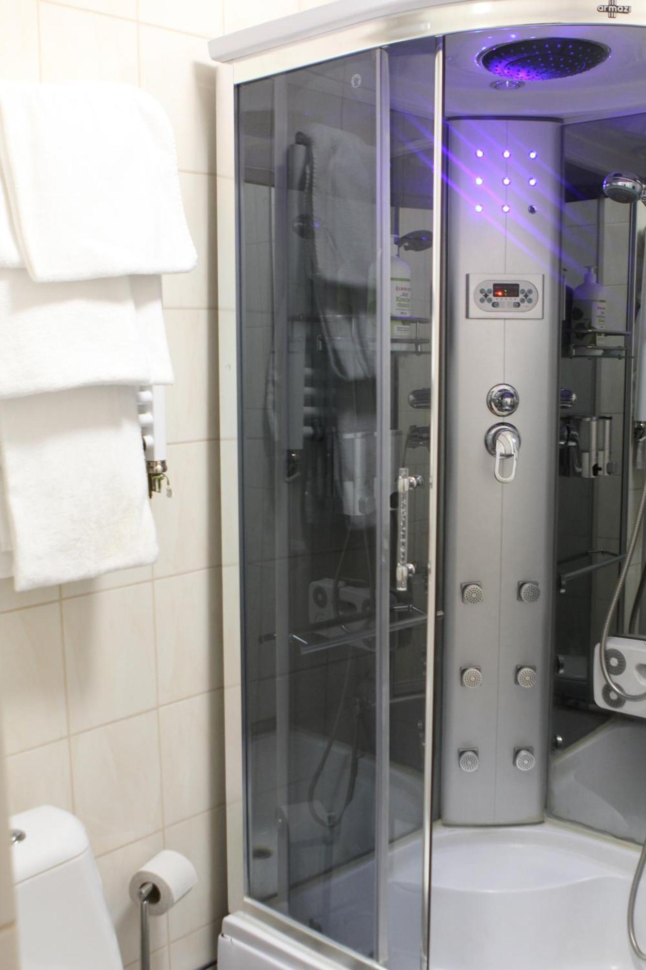 Rönninge Hotell Salem מראה חיצוני תמונה